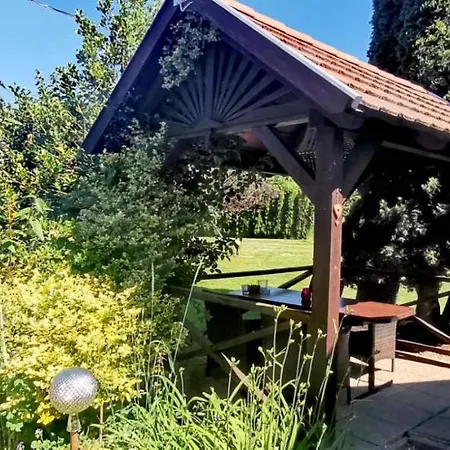 Διαμέρισμα Noe Barkaja Vendeghaz Nagyrákos